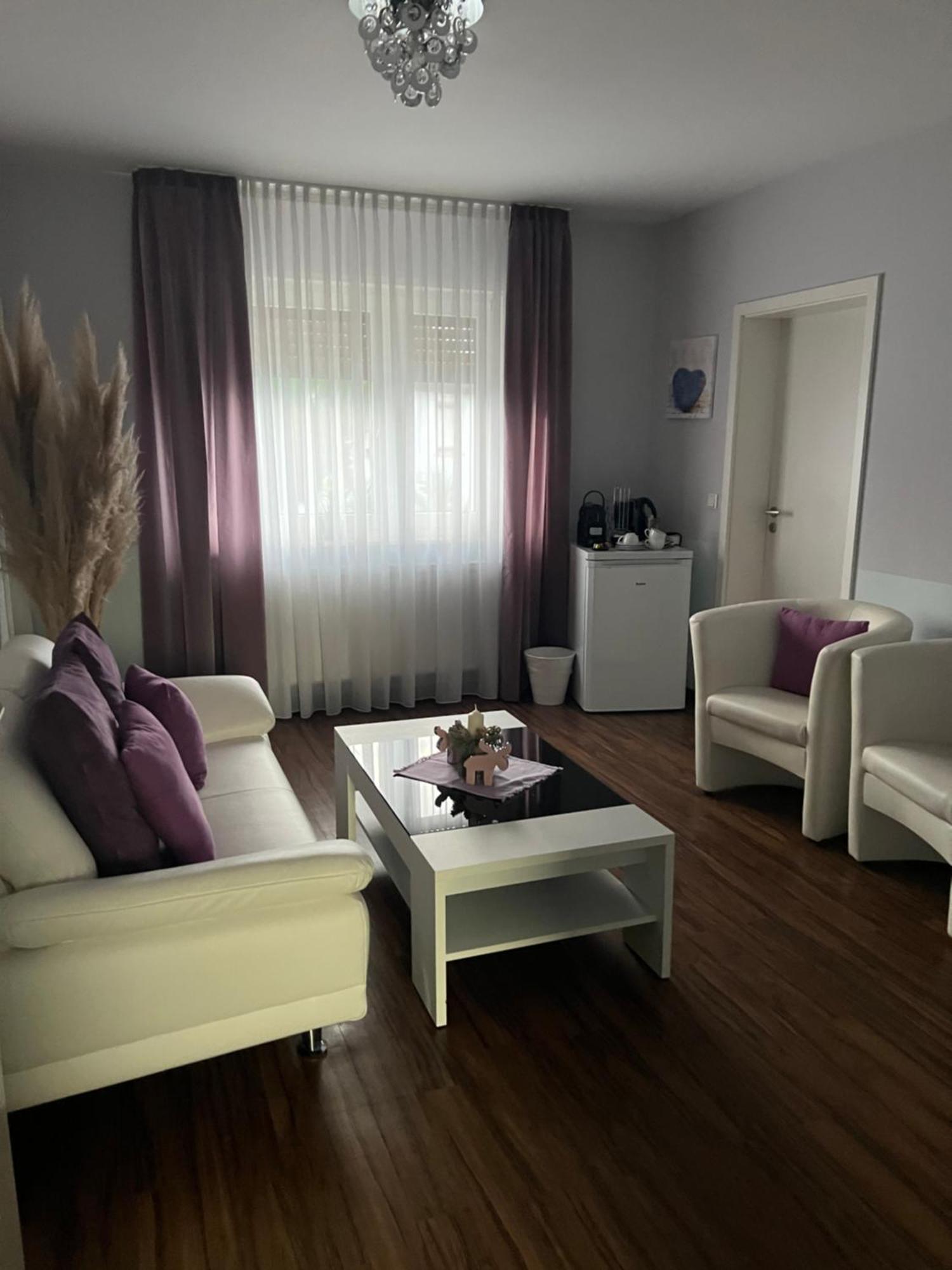 Gaestehaus Elisabeth Weisenheim am Sand Dış mekan fotoğraf
